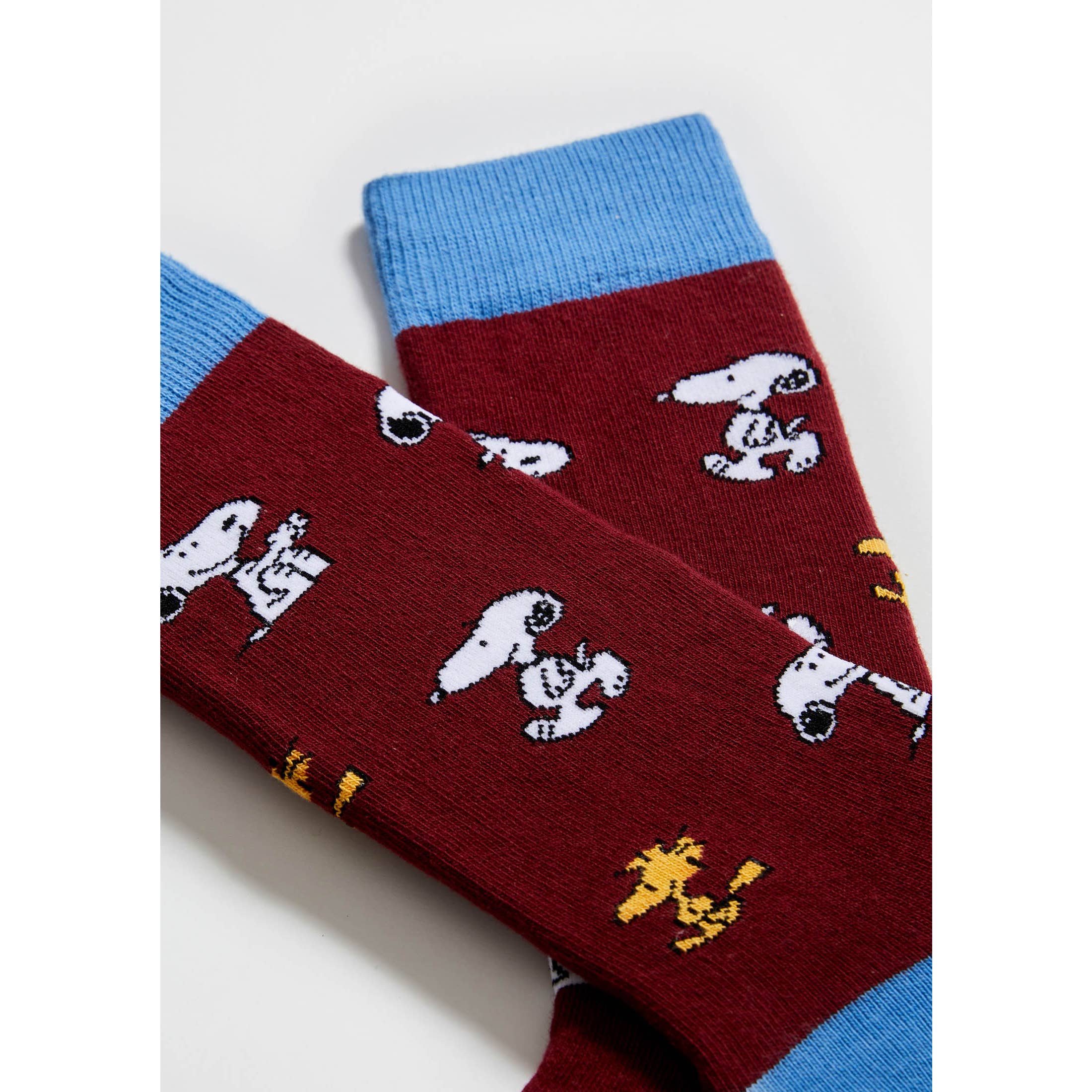 besnoopy-burgundy-100-organic-cotton-socks